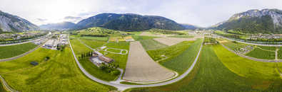 Foto: Felsberg, Rheintal, Graubünden,